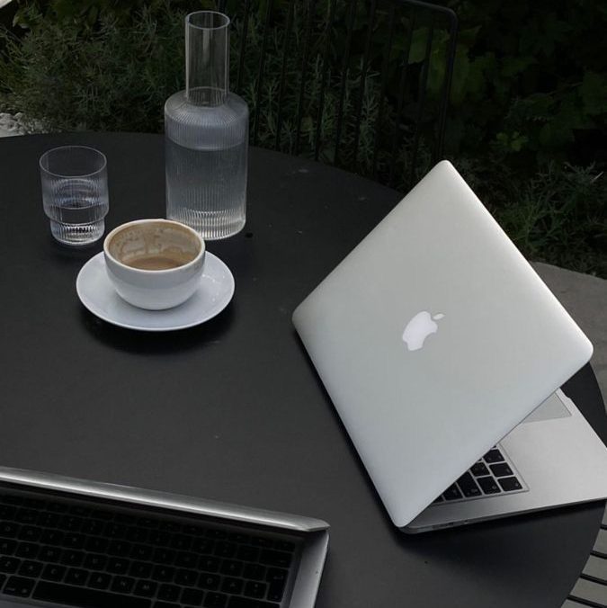 Freelancing in Design: Start Earning